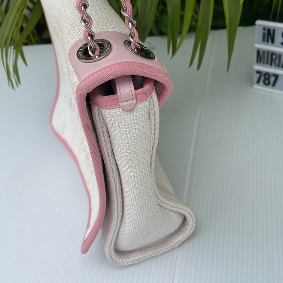 Chanel Raffia - Picture 6 of 11